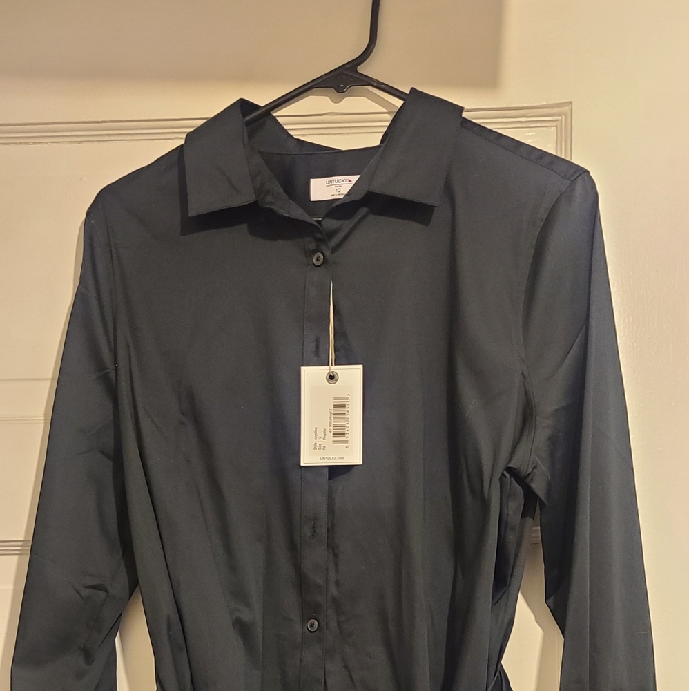 Untuck it -Black shirt dress